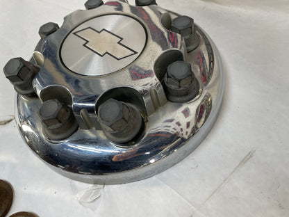 2007 Chevy Silverado K3500 Beauty Rings w/ Center Caps and Lug Nuts OEM - Day's Parts Yard