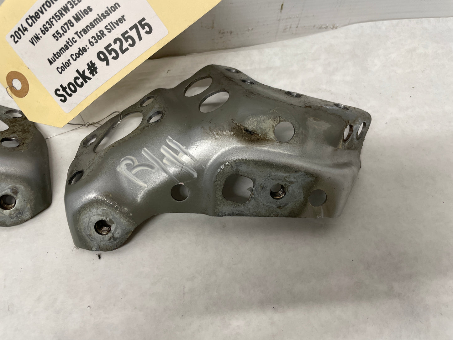 2014 Chevy SS Sedan RH & LH Weld On Hood Hinge Brackets OEM