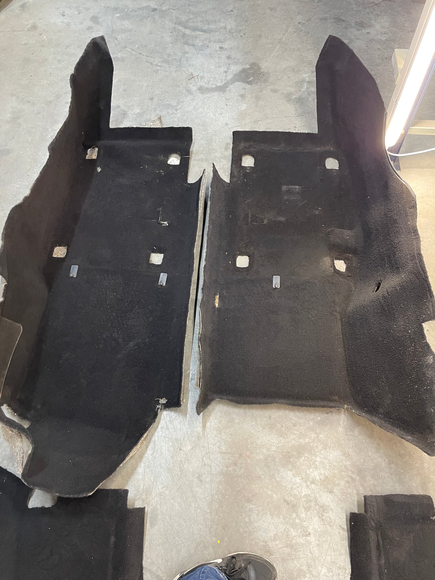 2004 Chevy C5 Corvette Complete Floor Carpet OEM - Day's Parts Yard