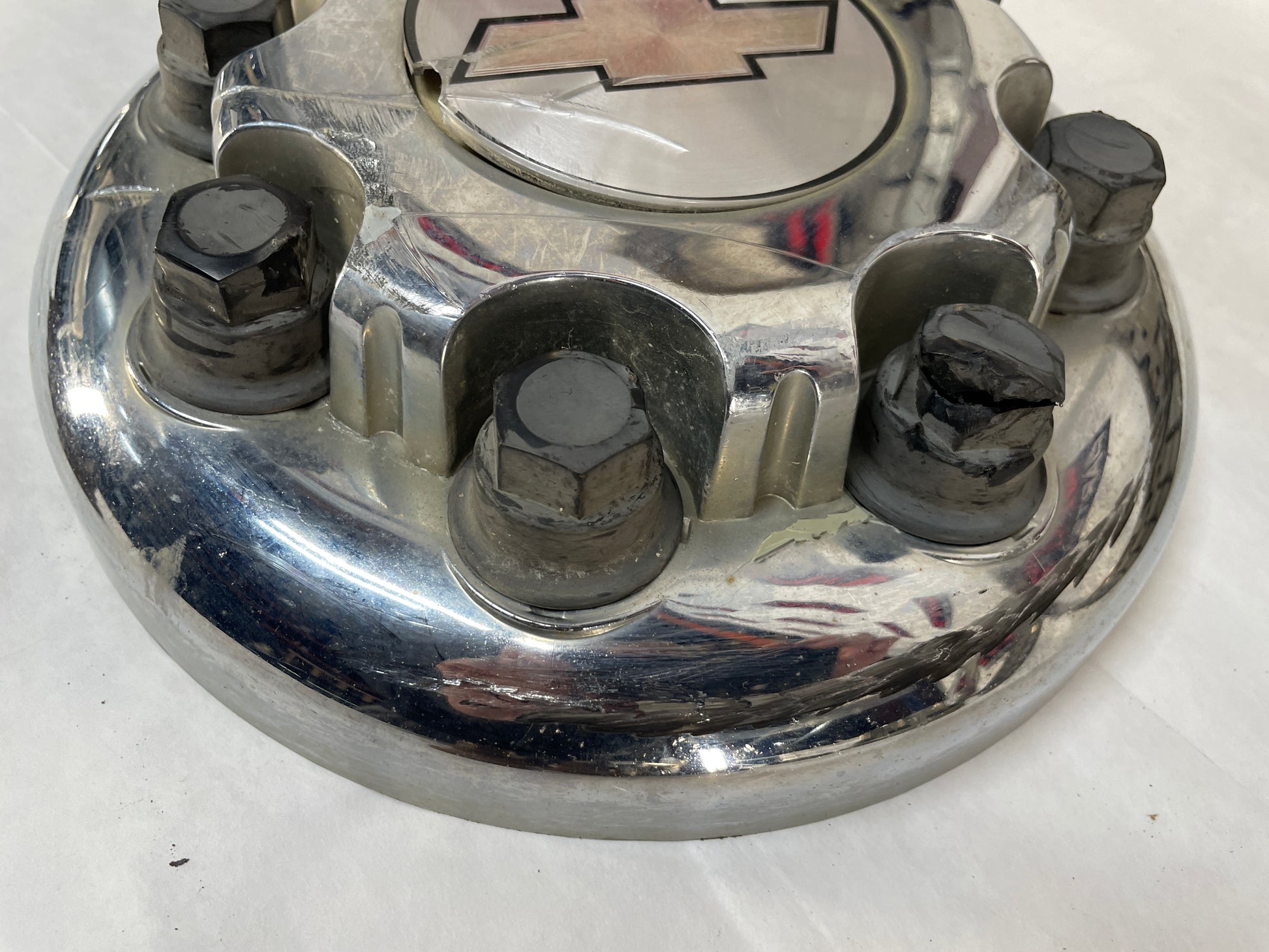2007 Chevy Silverado K3500 Beauty Rings w/ Center Caps and Lug Nuts OEM - Day's Parts Yard