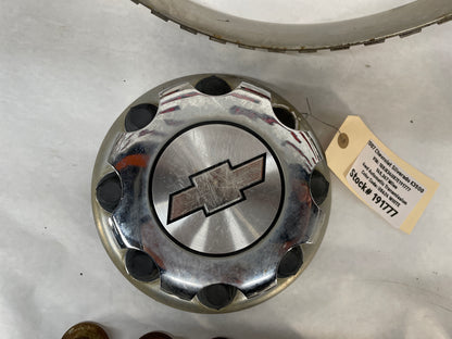 2007 Chevy Silverado K3500 Beauty Rings w/ Center Caps and Lug Nuts OEM - Day's Parts Yard