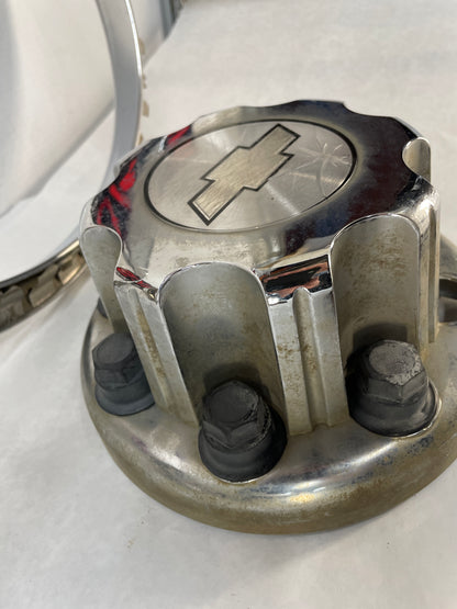 2007 Chevy Silverado K3500 Beauty Rings w/ Center Caps and Lug Nuts OEM - Day's Parts Yard