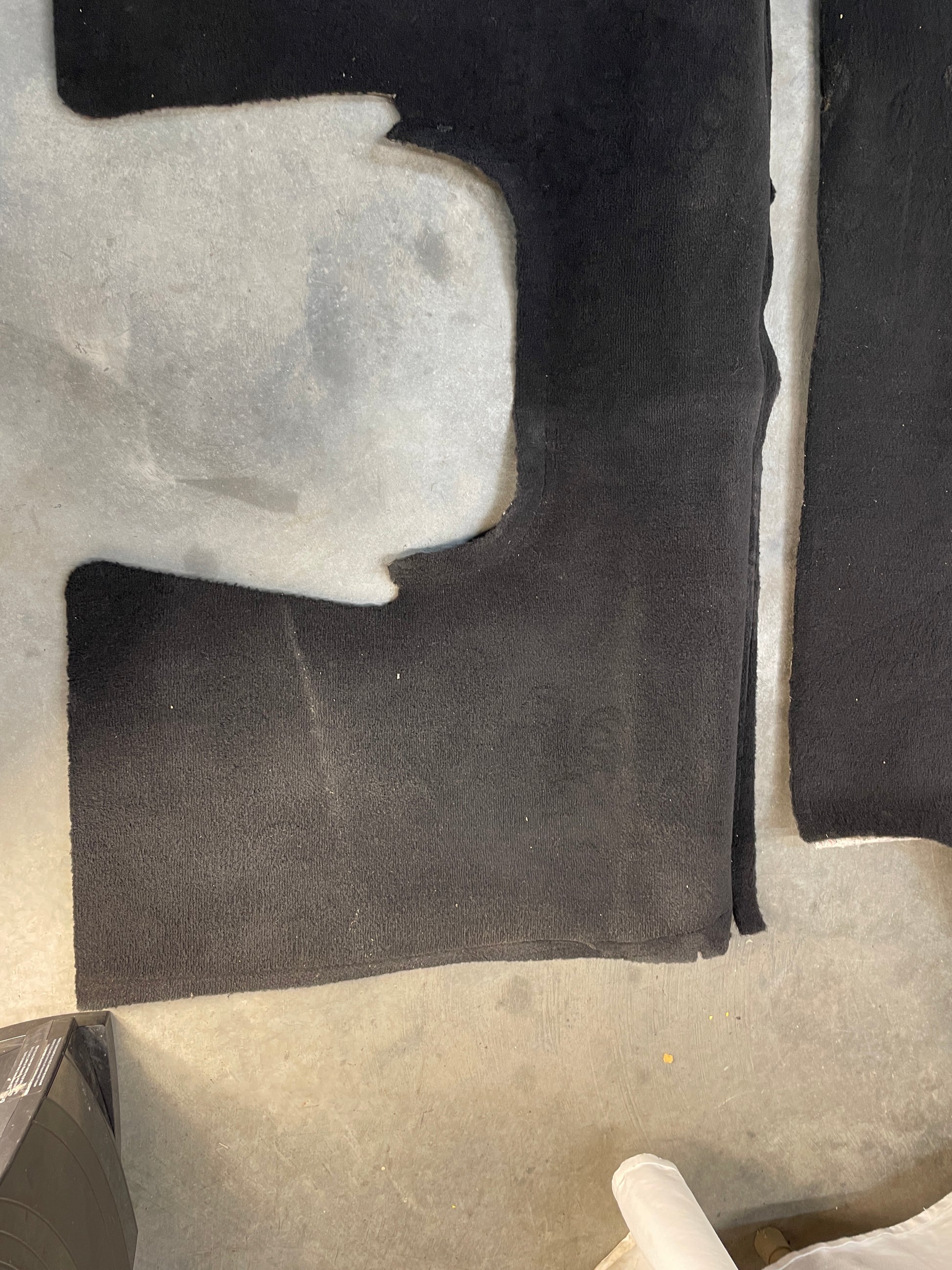 2004 Chevy C5 Corvette Complete Floor Carpet OEM - Day's Parts Yard