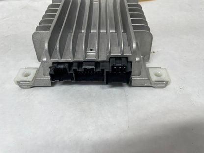2014 Chevy SS Sedan Bose Stereo Radio Speaker Amplifier OEM