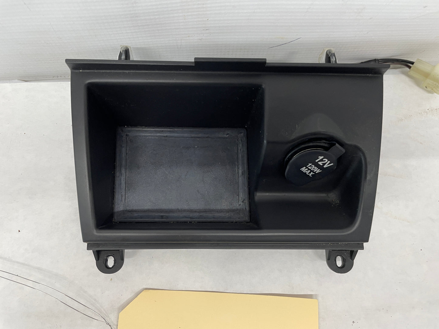 2009 Pontiac G8 GT Lower Radio Center Console Storage Cubby Compartment Assembly OEM - Day's Parts Yard