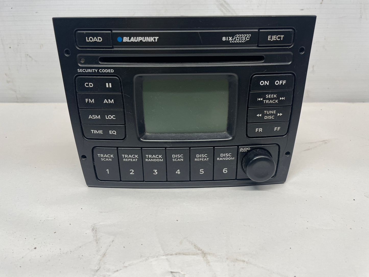 2004 Pontiac GTO Radio Stereo 6 Disk CD Changer Blaupunkt OEM - Day's Parts Yard