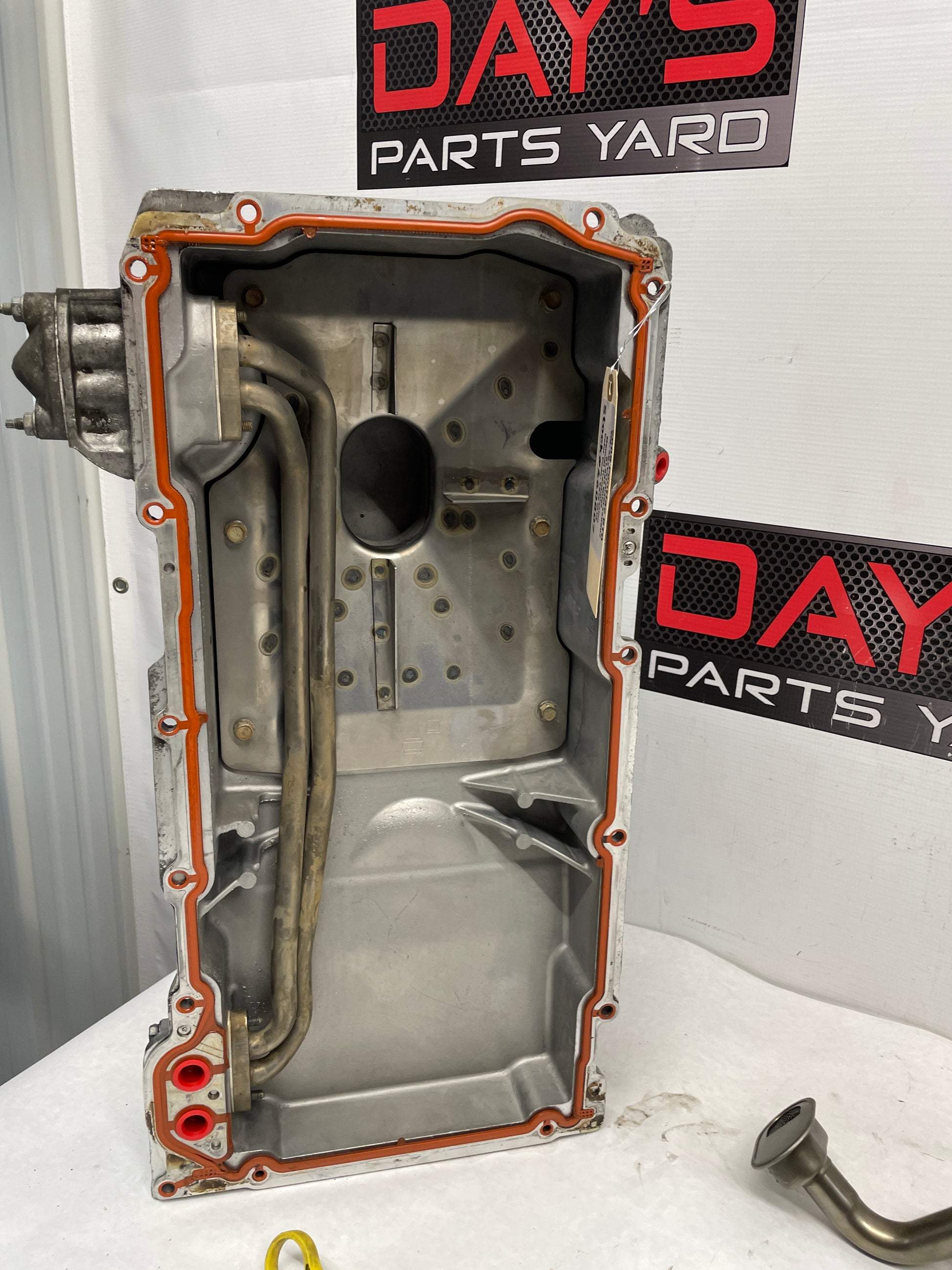 2005 Pontiac GTO Oil Pan Assembly Pick Up Tube w/ Dip Stick OEM - Day's Parts Yard