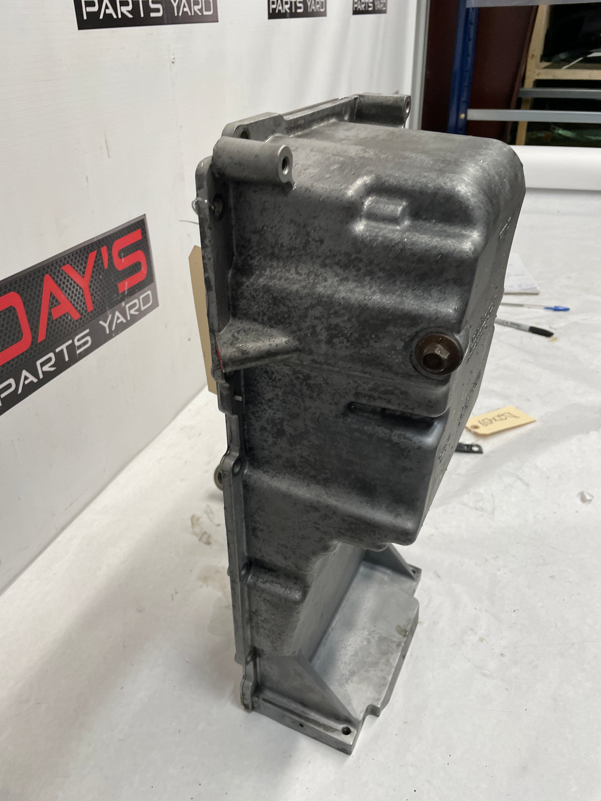 2005 Pontiac GTO Oil Pan Assembly Pick Up Tube w/ Dip Stick OEM - Day's Parts Yard