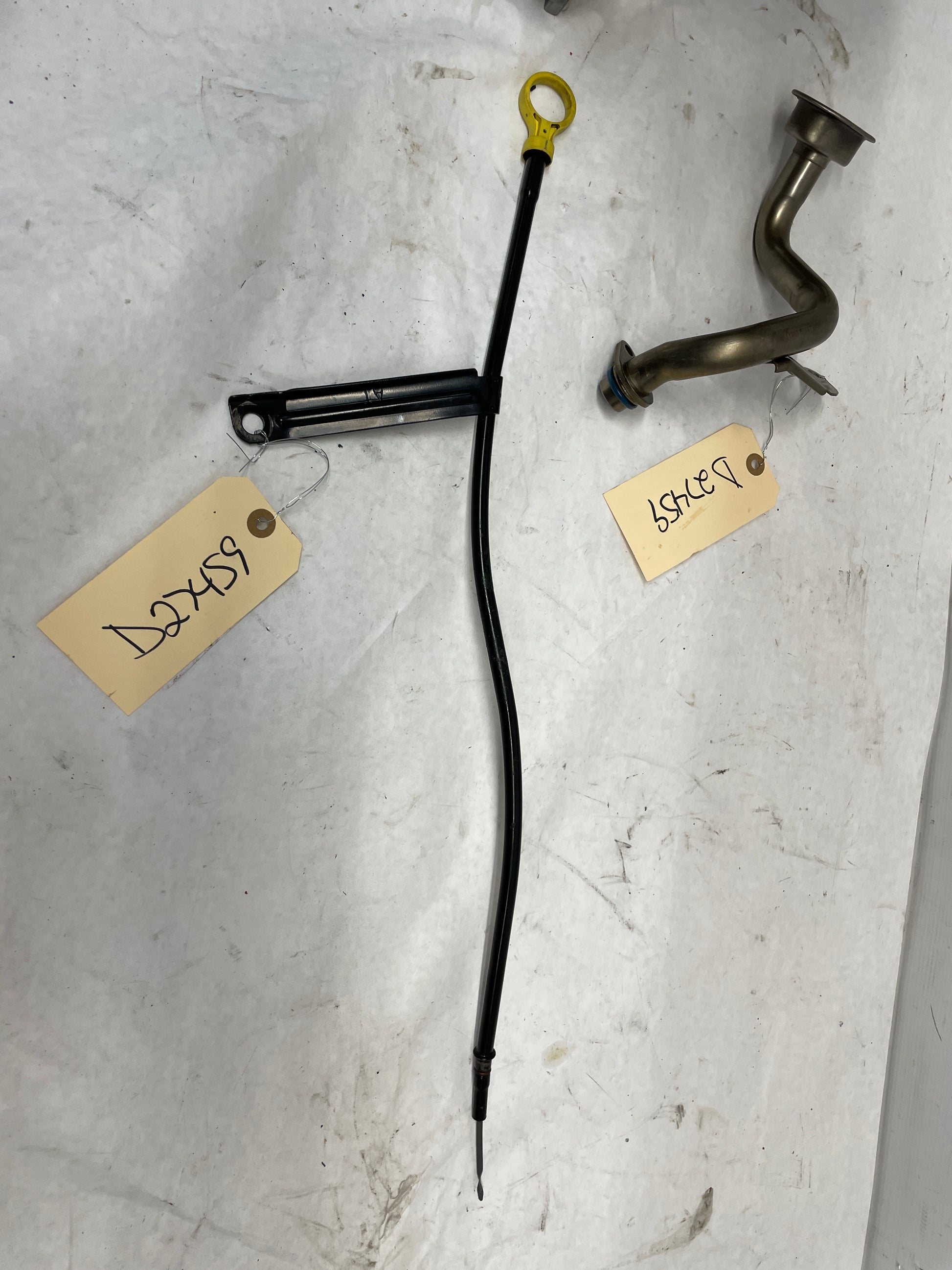 2005 Pontiac GTO Oil Pan Assembly Pick Up Tube w/ Dip Stick OEM - Day's Parts Yard