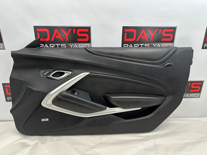 2020 Chevy Camaro SS Front RH Passenger Door Panel OEM