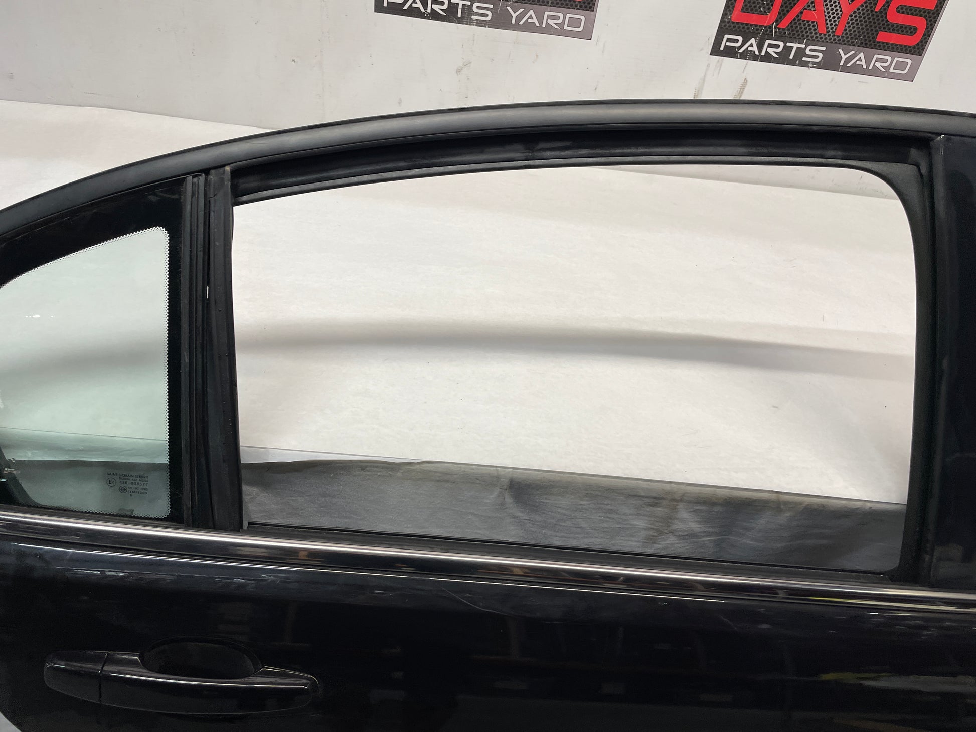 2009 Pontiac G8 RH Passenger Rear Exterior Door Black OEM - Day's Parts Yard