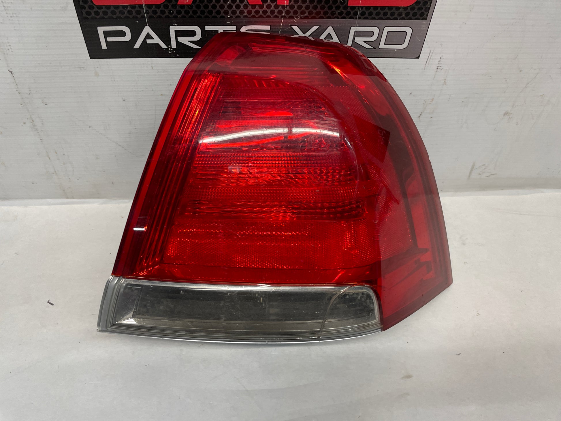 2013 Chevy Caprice PPV RH Passenger Taillight Tail Light Lamp OEM - Day's Parts Yard