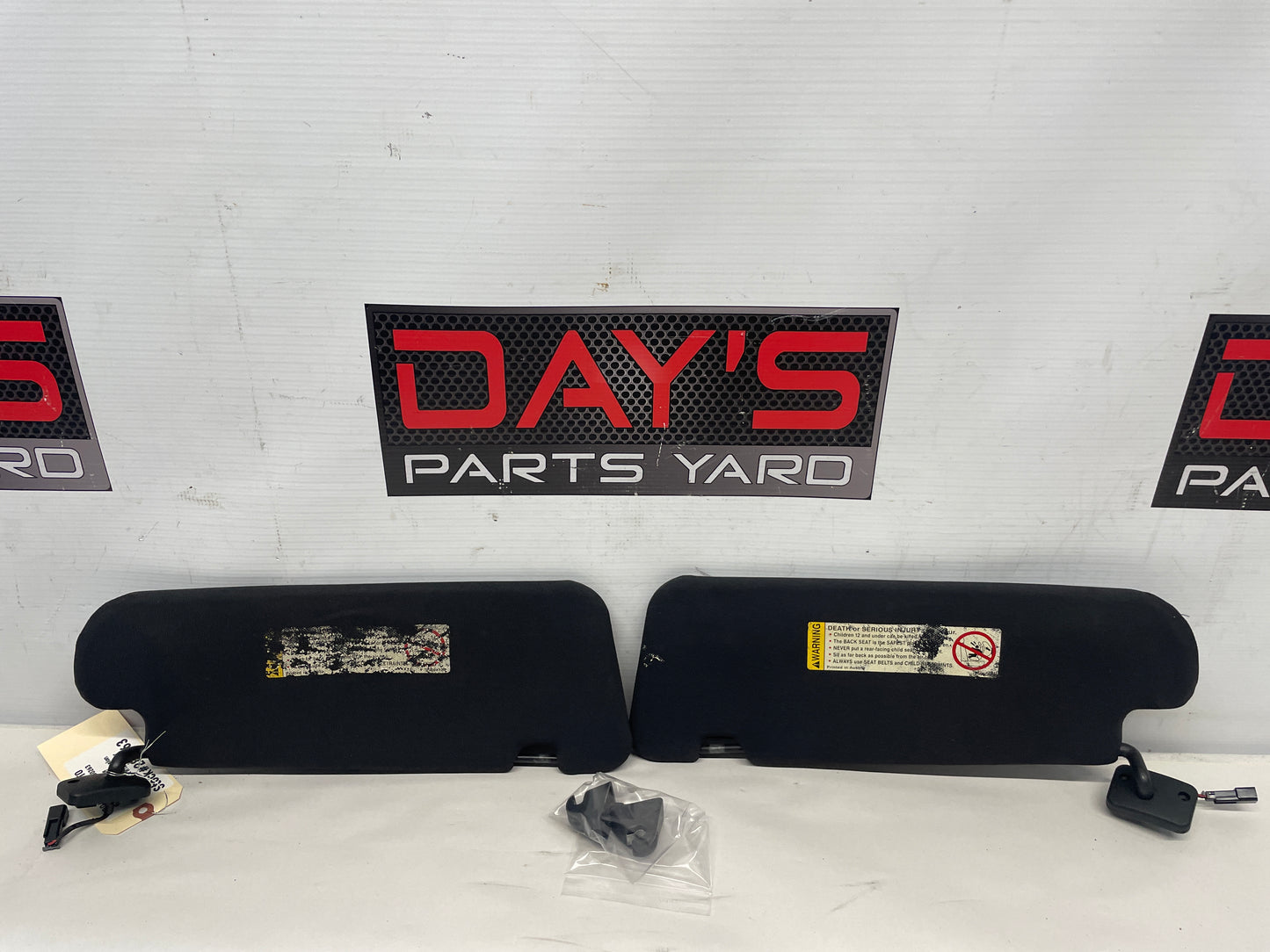 2004 Pontiac GTO RH & LH Sun Visors Sunvisors w/ Clips OEM - Day's Parts Yard