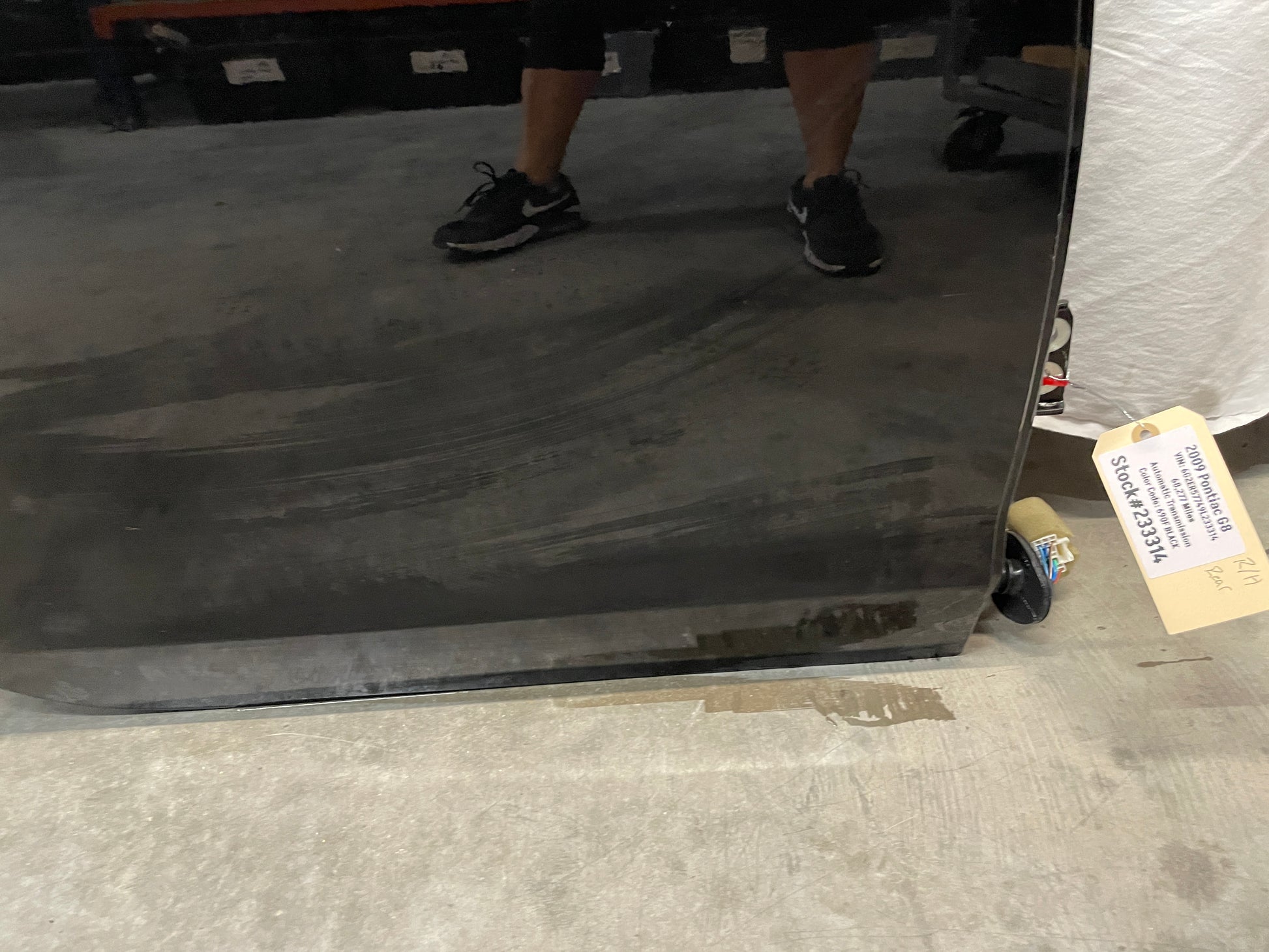 2009 Pontiac G8 RH Passenger Rear Exterior Door Black OEM - Day's Parts Yard