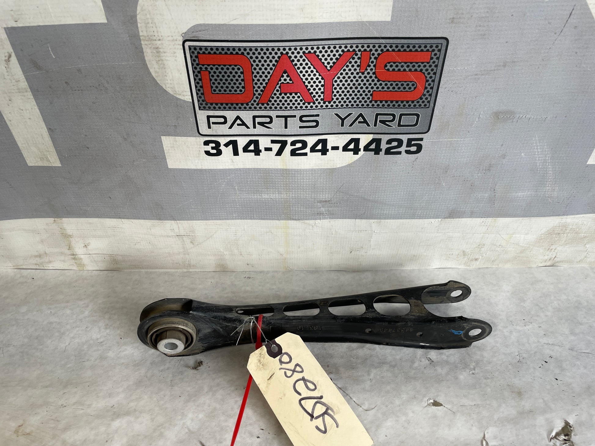2020 Chevy Camaro SS Rear RH Passenger Upper Control Arm OEM - Day's Parts Yard
