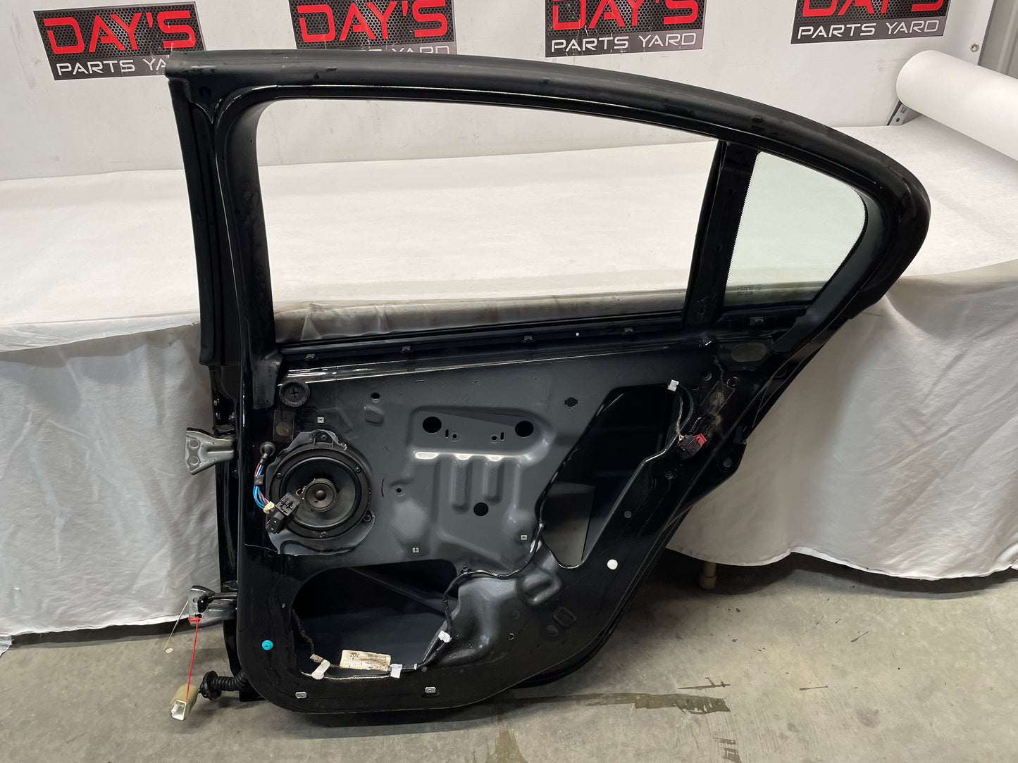 2009 Pontiac G8 RH Passenger Rear Exterior Door Black OEM - Day's Parts Yard