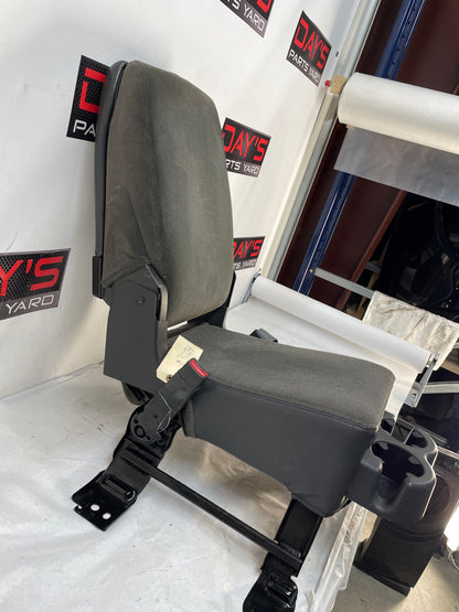 2007 Chevy Silverado K3500 Center Console Jump Seat OEM - Day's Parts Yard