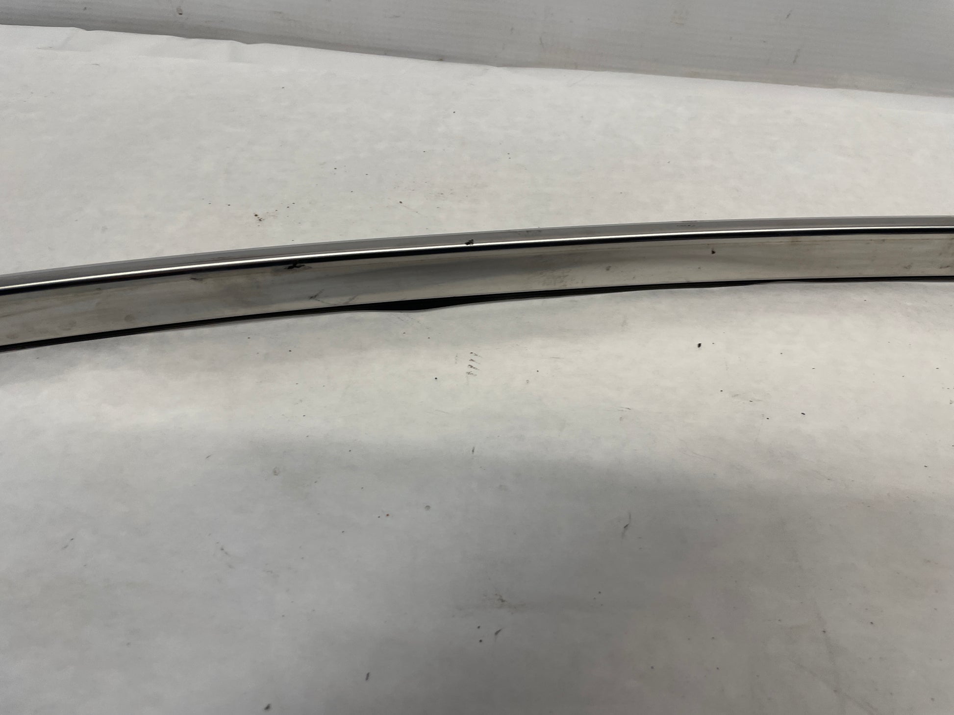 2009 Pontiac G8 GT RH Passenger Door Roof Chrome Reveal Molding Trim OEM - Day's Parts Yard
