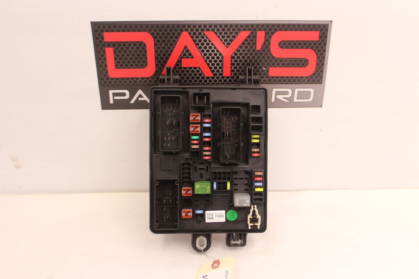 2014 Chevy SS Sedan Rear Fuse Box Relay OEM