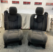 2007 Chevy Silverado K3500 Seats Dual Manual Front LH & RH Bucket Seats Gray Cloth OEM - Day's Parts Yard