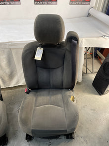 2007 Chevy Silverado K3500 Seats Dual Manual Front LH & RH Bucket Seats Gray Cloth OEM - Day's Parts Yard