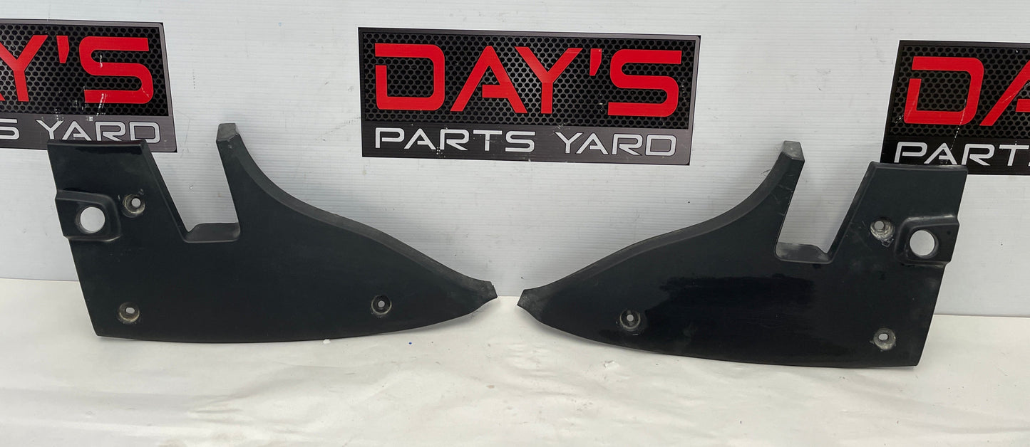 2022 Chevy Camaro SS RH & LH Tail Light Taillight Filler Panel Cover OEM