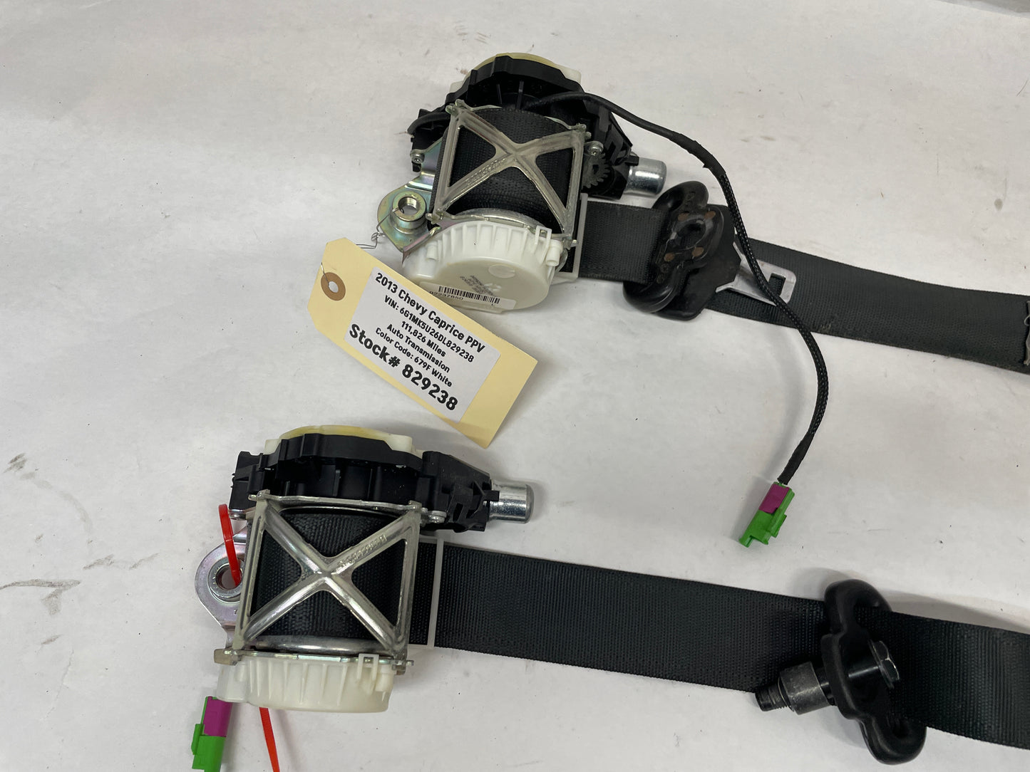 2013 Chevy Caprice PPV RH & LH Front Seat Belt Seatbelt Retractor Pre Tensioner OEM