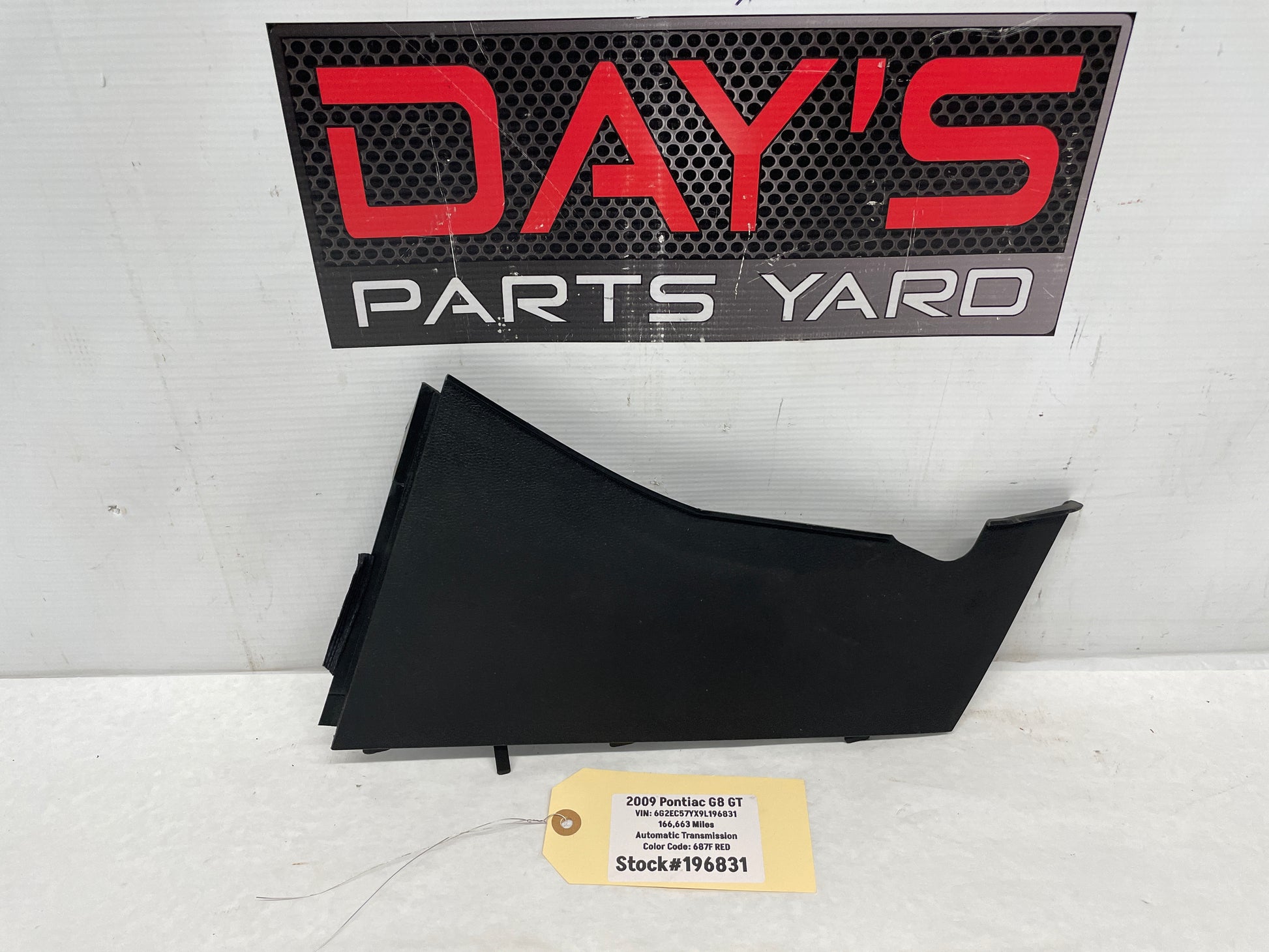 2009 Pontiac G8 GT RH Passenger Dash Center Console Lower Extension Side Trim OEM - Day's Parts Yard