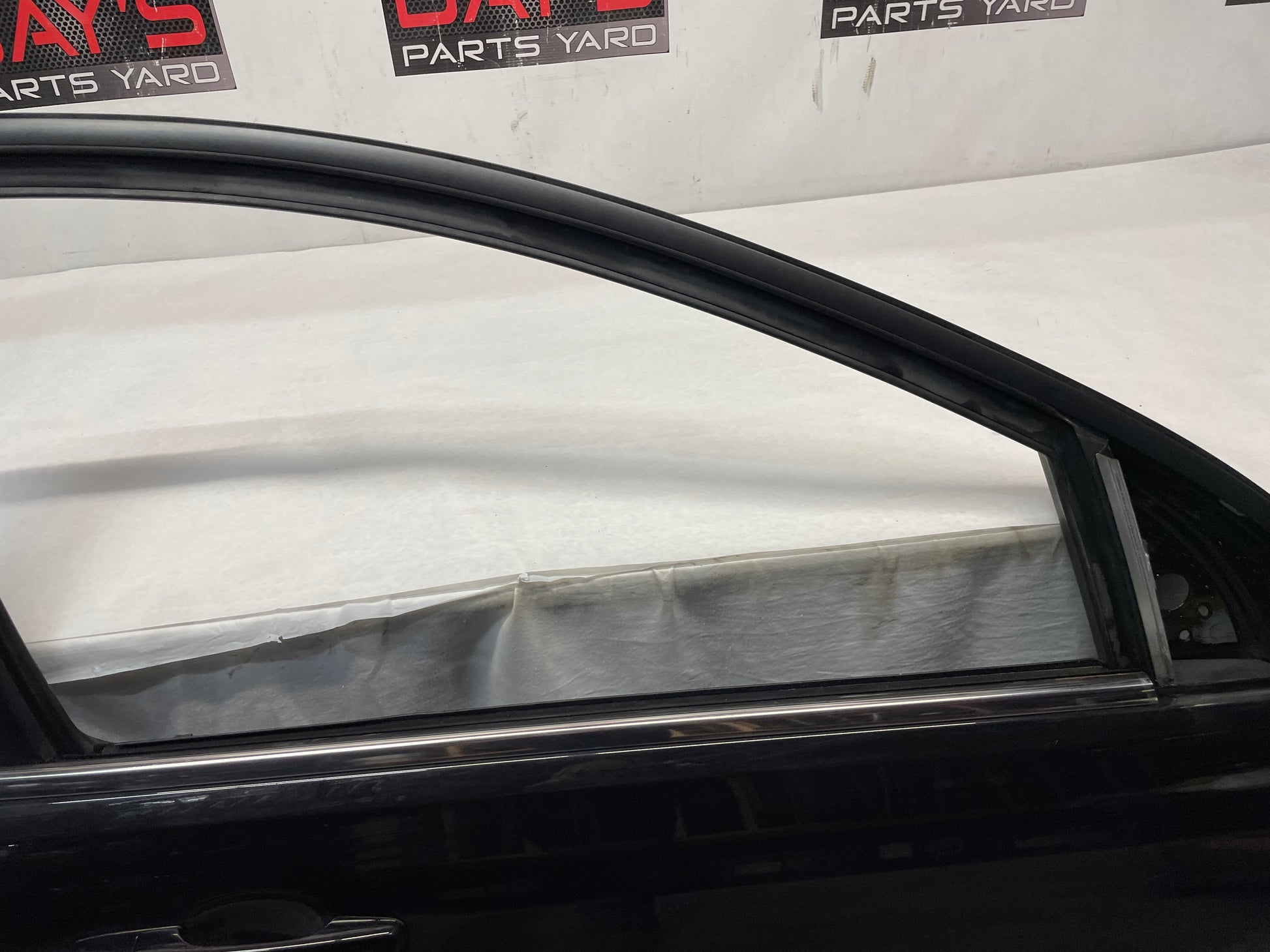 2009 Pontiac G8 GT RH Passenger Front Exterior Door OEM - Day's Parts Yard