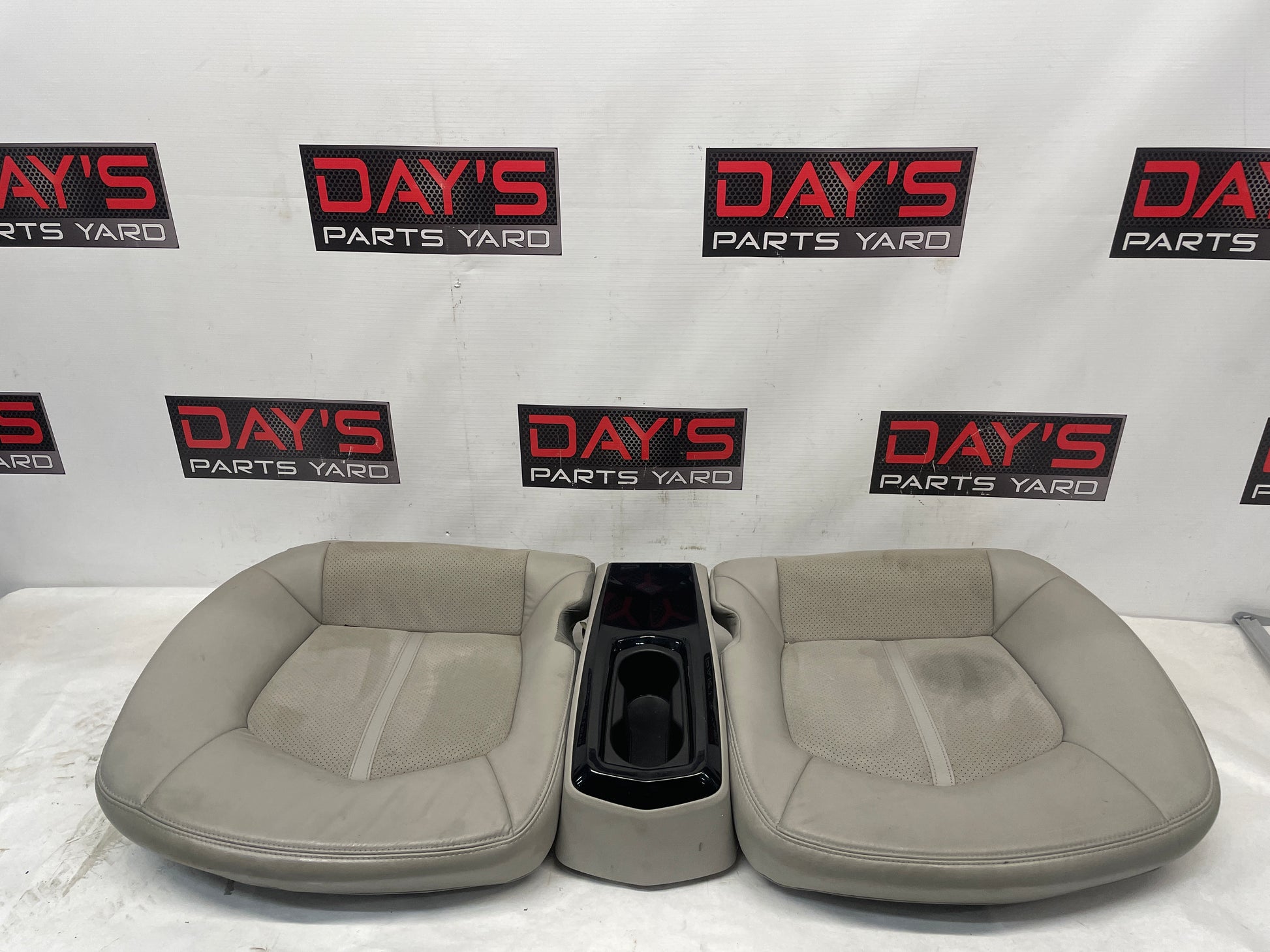 2011 Cadillac CTS-V Seats Fronts and Rears Recaro Gray OEM - Day's Parts Yard