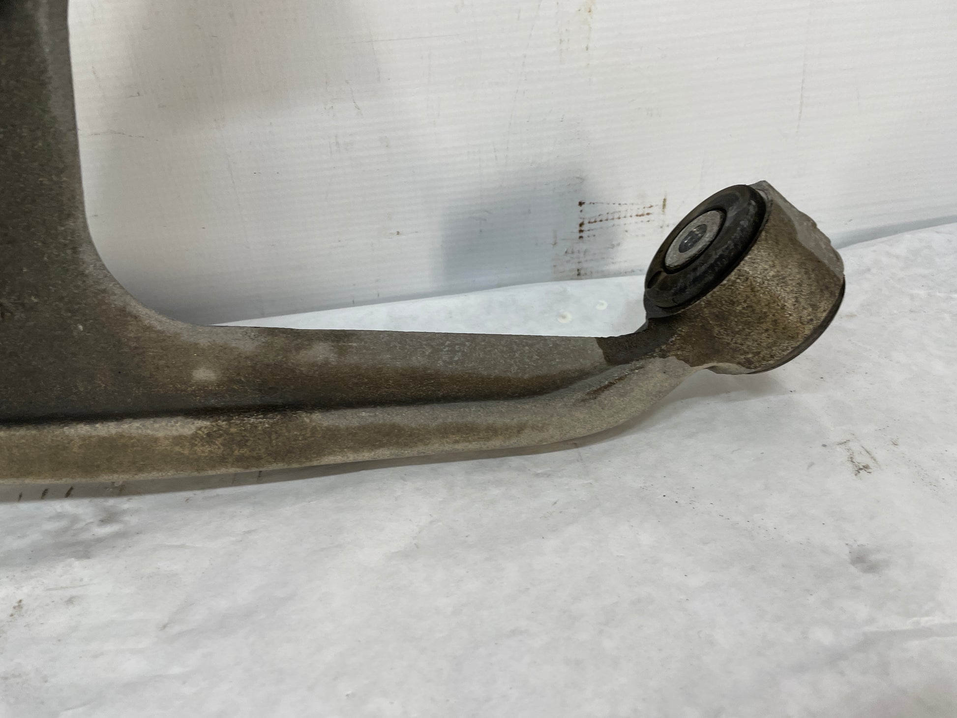 2004 Chevy C5 Corvette RH Passenger Rear Suspension Upper Control Arm OEM - Day's Parts Yard
