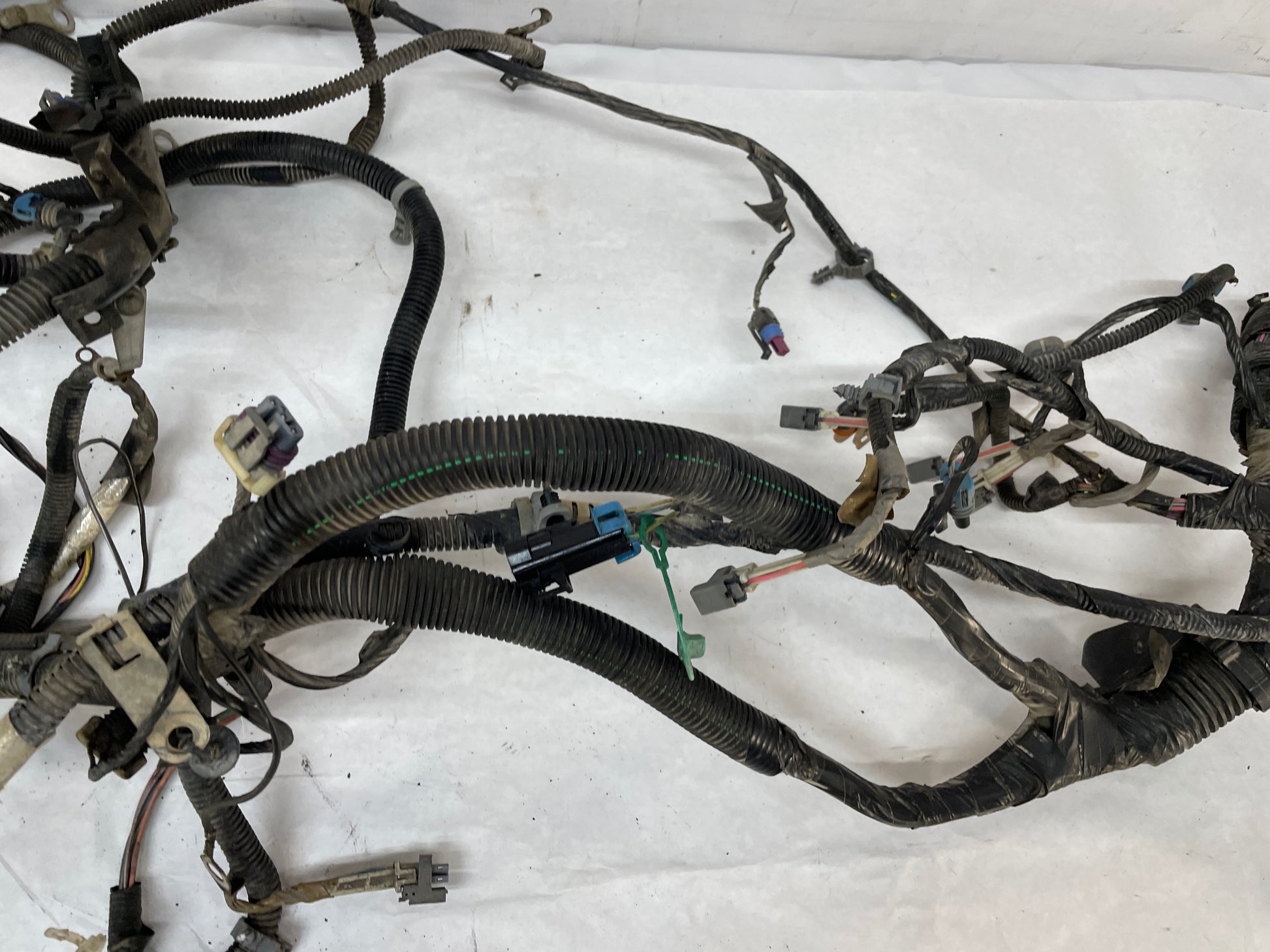 2007 Chevy Silverado K3500 Engine Transmission Wire Wiring Harness OEM - Day's Parts Yard