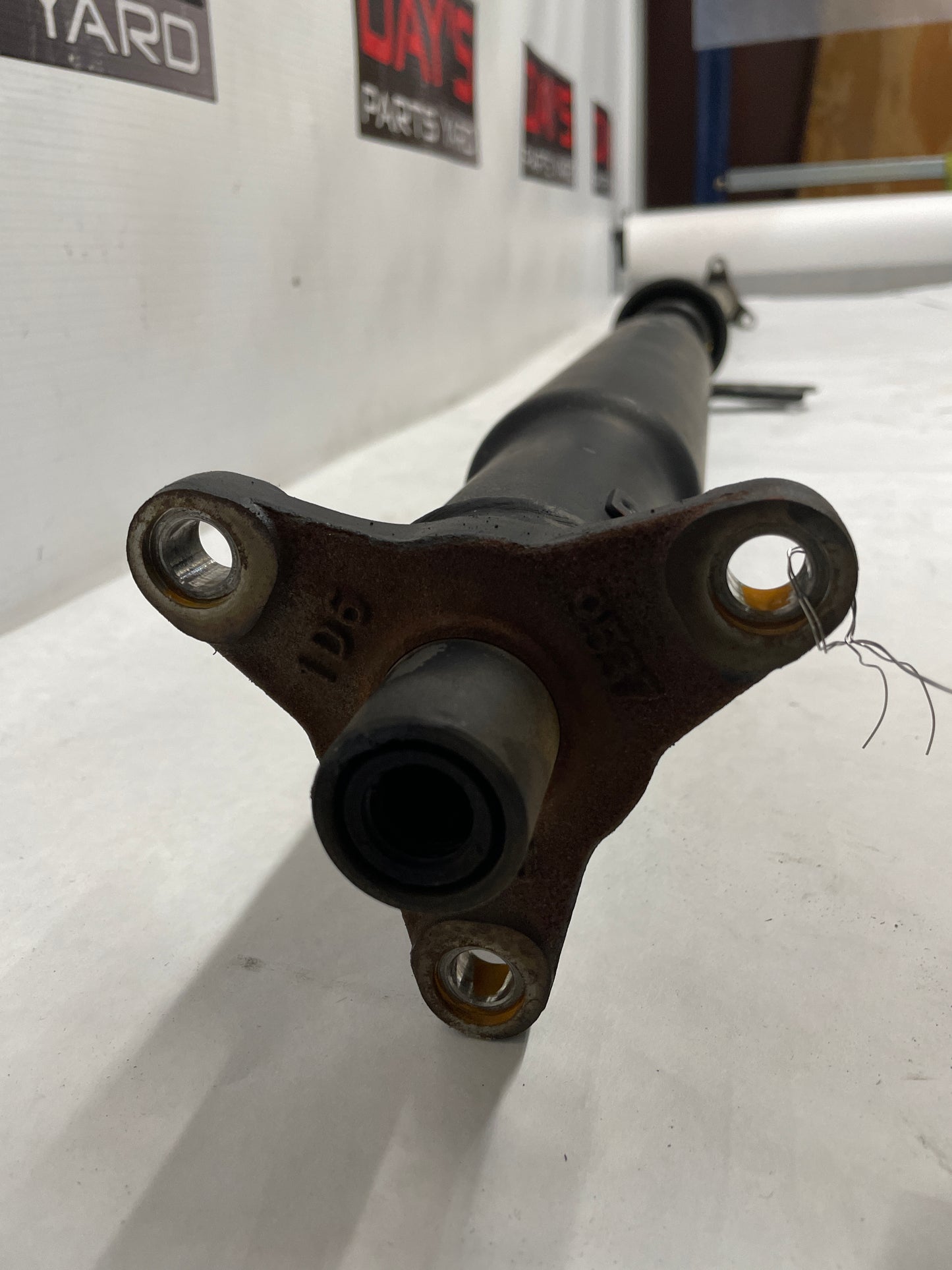 2017 Chevy SS Sedan Drive Propeller Shaft Driveshaft OEM