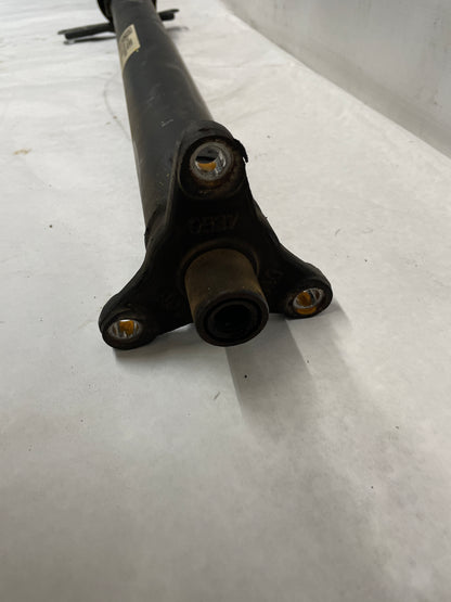 2017 Chevy SS Sedan Drive Propeller Shaft Driveshaft OEM