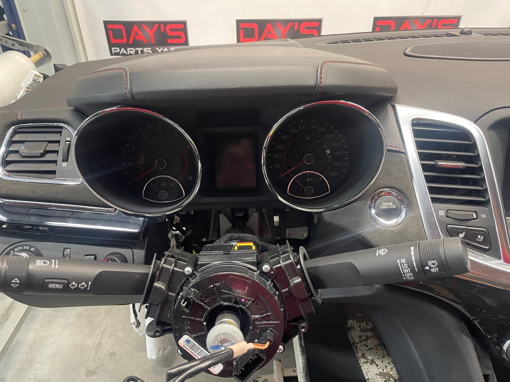 2014 Chevy SS Sedan Complete Dash & Center Console w/ Shifter OEM - Day's Parts Yard