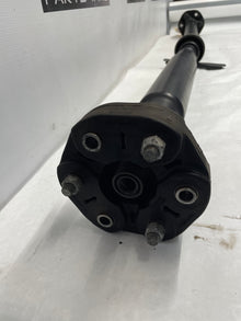 2014 Chevy SS Sedan Automatic Driveshaft Drive Shaft Propeller OEM - Day's Parts Yard
