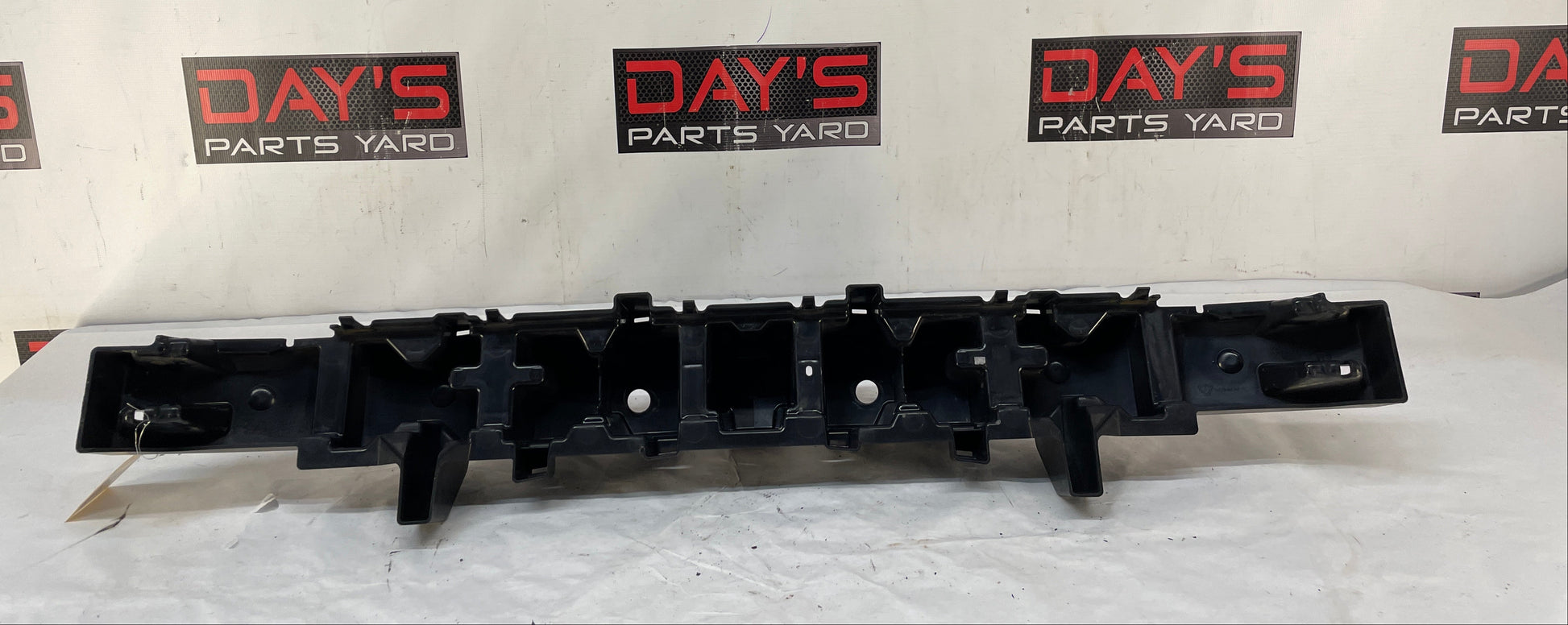2009 Pontiac G8 Front Bumper Energy Impact Absorber Bar OEM - Day's Parts Yard