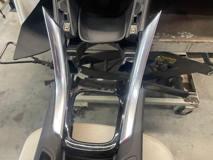 2014 Chevy SS Sedan Complete Dash & Center Console w/ Shifter OEM - Day's Parts Yard