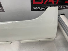 2013 Chevy Caprice PPV LH Driver Rocker Molding Side Skirt Panel Trim OEM - Day's Parts Yard