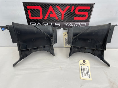 2017 Chevy SS Sedan RH & LH Front Bumper Air Ducts OEM - Day's Parts Yard