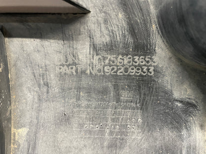 2005 Pontiac GTO Rear Air Deflector Differential Center Lower Body Cover OEM - Day's Parts Yard
