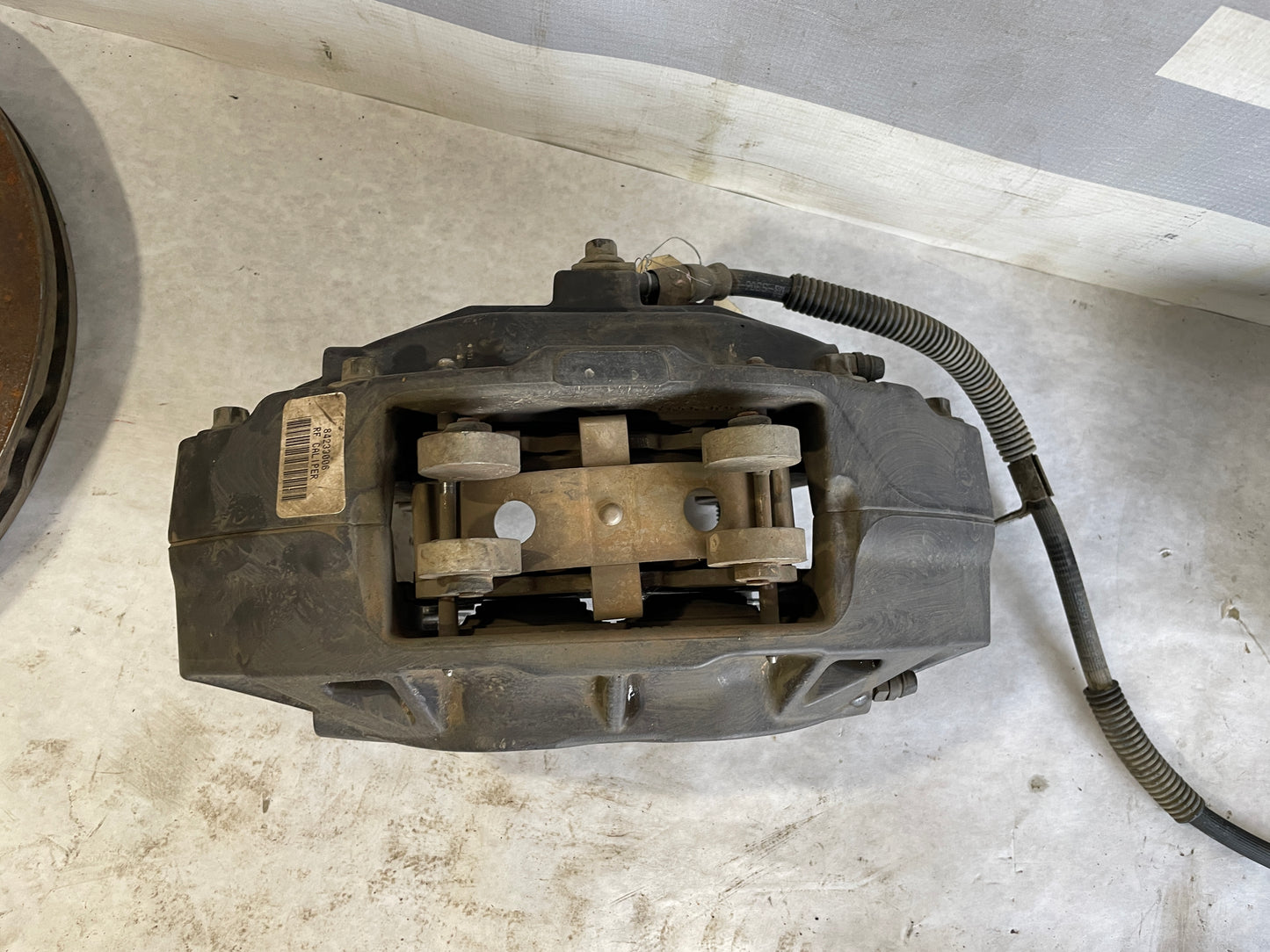 2020 Chevy Camaro SS Brembo Brake Calipers and Rotors OEM - Day's Parts Yard