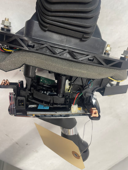 2014 Chevy SS Sedan Complete Dash & Center Console w/ Shifter OEM - Day's Parts Yard