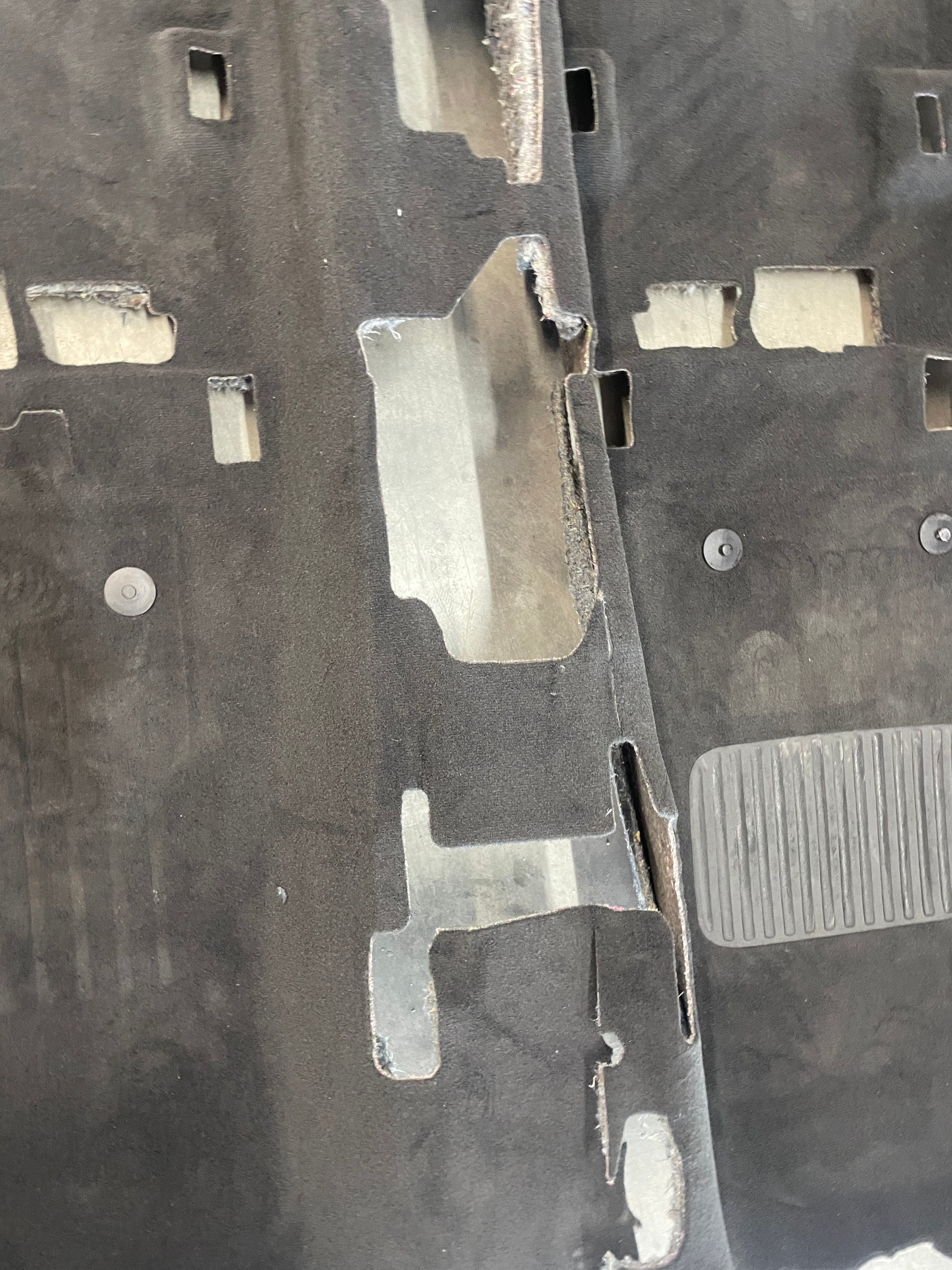 2014 Chevy SS Sedan Complete Floor Carpet OEM - Day's Parts Yard