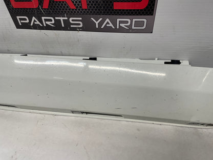 2013 Chevy Caprice PPV RH Passenger Rocker Molding Side Skirt Panel Trim OEM - Day's Parts Yard