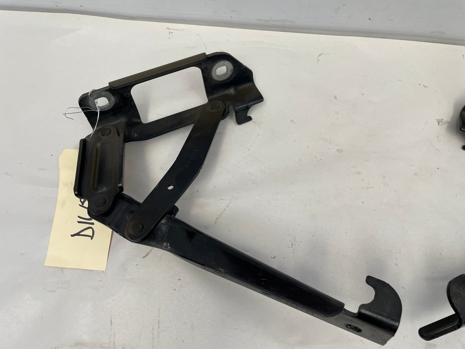 2013 Chevy Camaro SS RH & LH Hood Hinges OEM - Day's Parts Yard