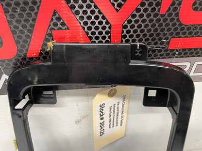 2014 Chevy SS Sedan Over Head Console Dome Light Frame Bracket Bezel OEM - Day's Parts Yard