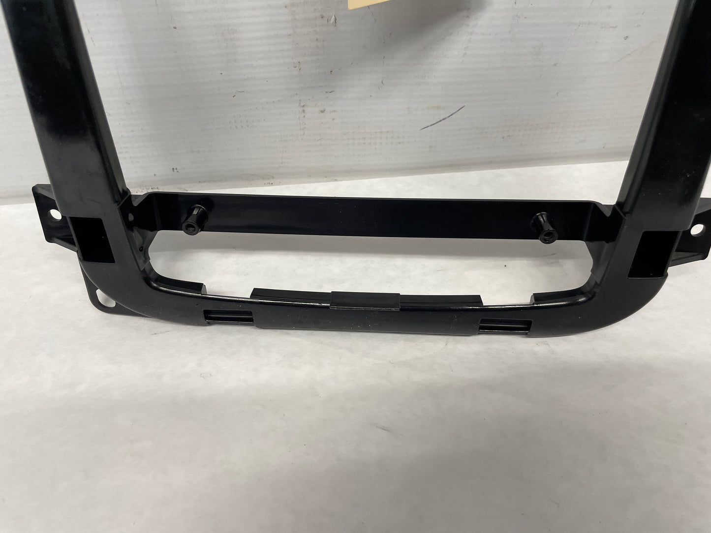 2014 Chevy SS Sedan Over Head Console Dome Light Frame Bracket Bezel OEM - Day's Parts Yard