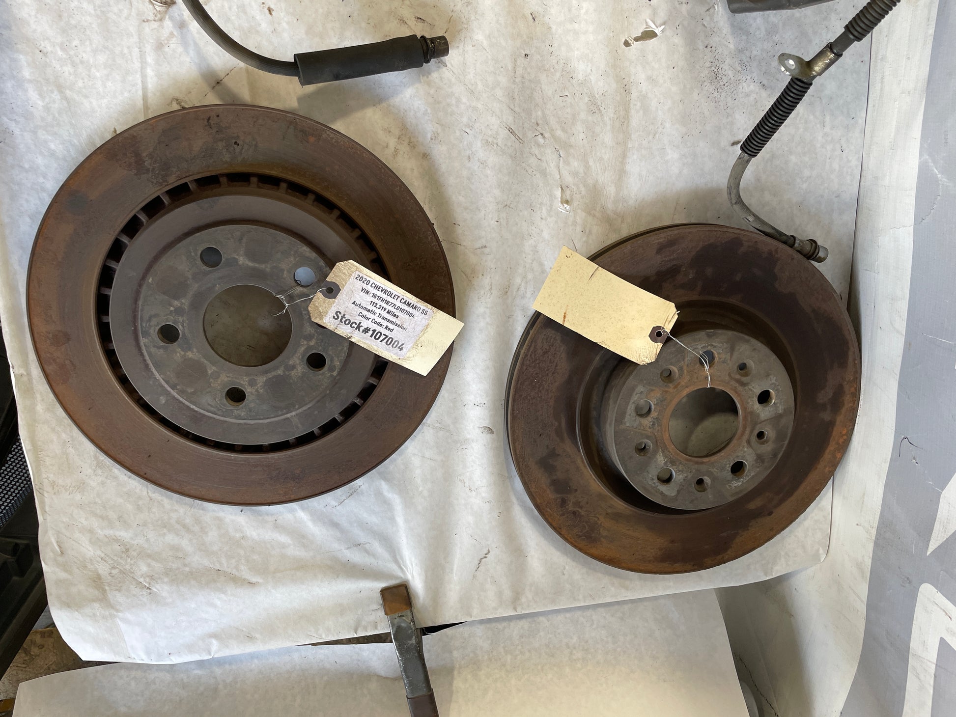 2020 Chevy Camaro SS Brembo Brake Calipers and Rotors OEM - Day's Parts Yard