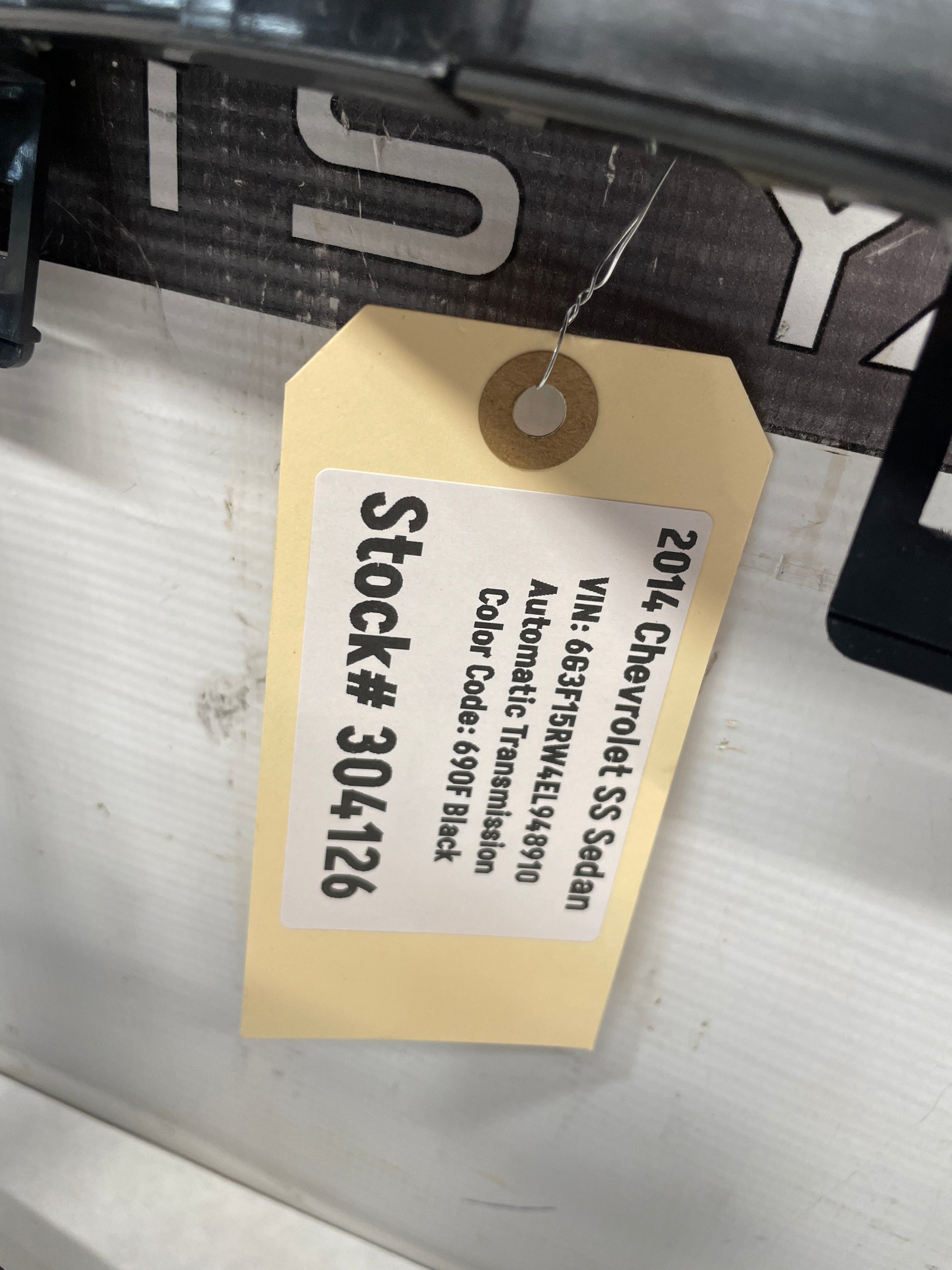 2014 Chevy SS Sedan Over Head Console Dome Light Frame Bracket Bezel OEM - Day's Parts Yard